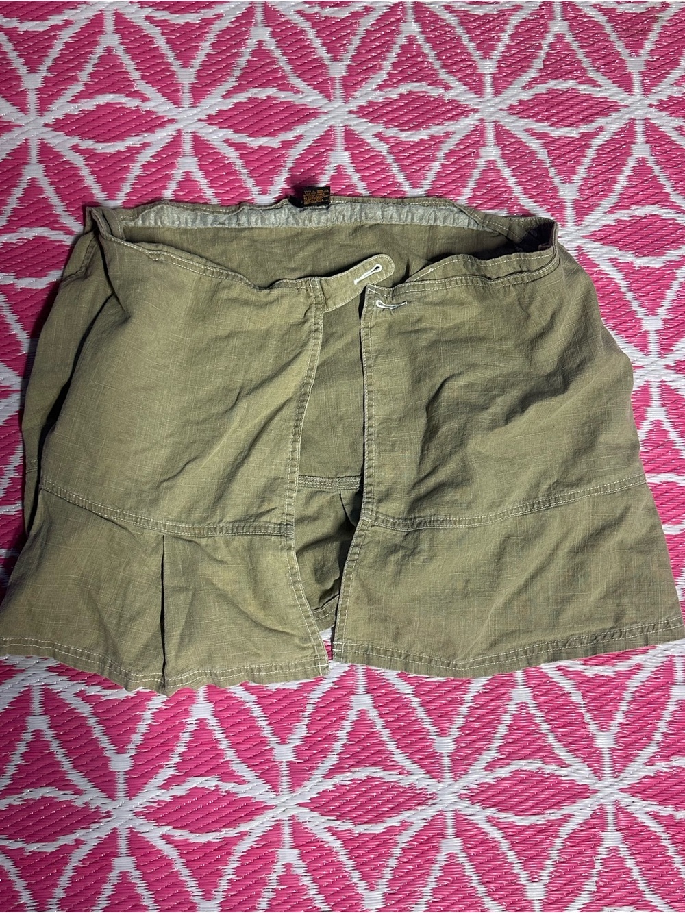 OJAI Green Linen Blend Pleated Skort Shorts Wrap Style Women's Size 4